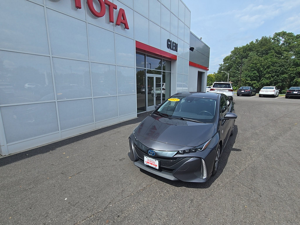 Certified 2021 Toyota Prius Prime XLE FWD image 1