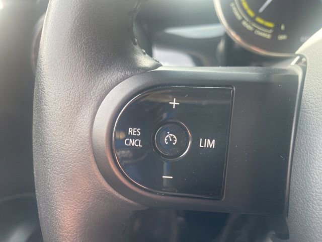 Certified 2024 MINI Cooper SE image 19