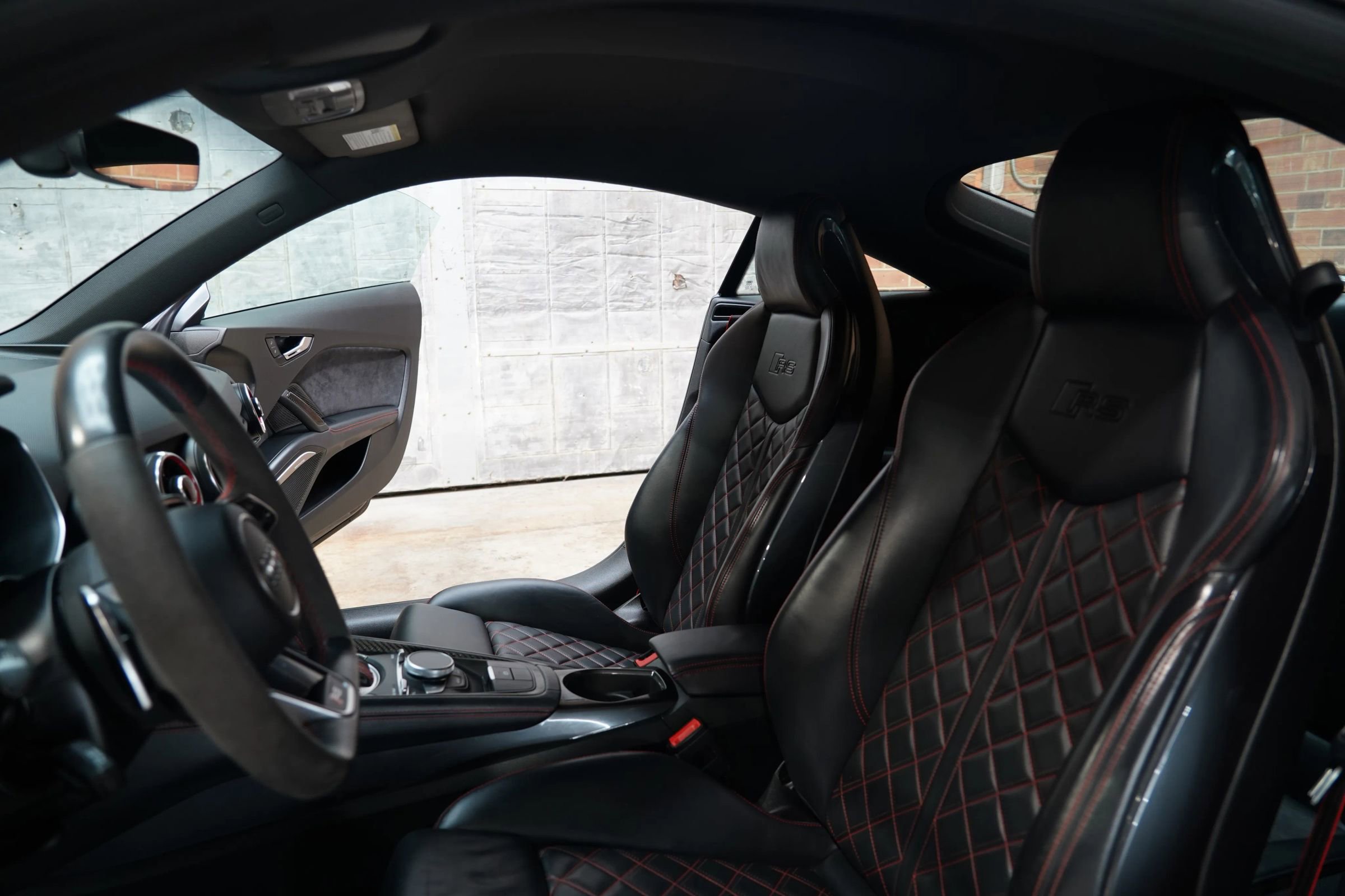 Used 2018 Audi TT RS w/ Technology Package image 48