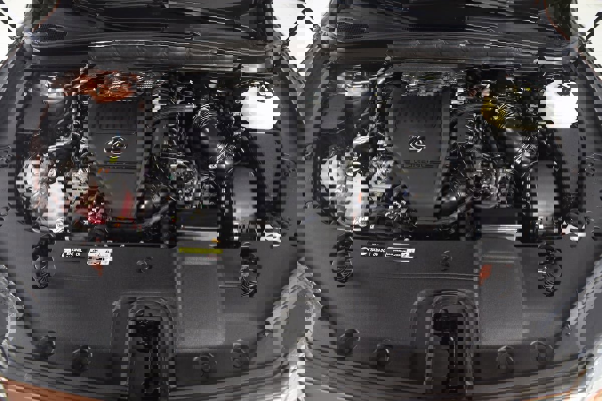 Used 2023 Lexus RX 500h F Sport image 55