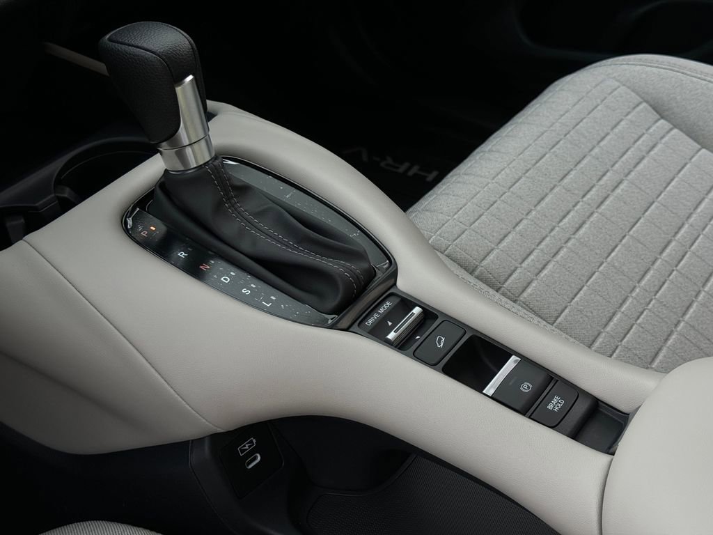Used 2026 Honda HR-V LX image 23