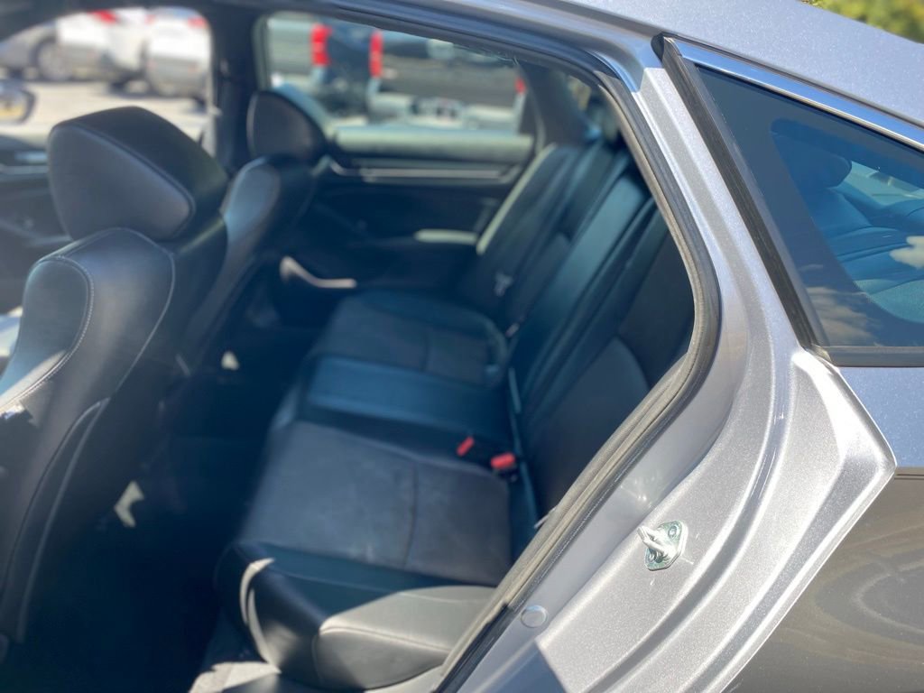 Used 2022 Honda Accord Sport image 8