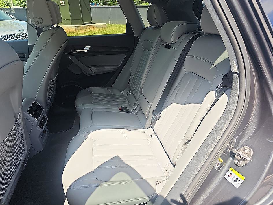 Used 2019 Audi Q5 2.0T Premium Plus AWD/4WD image 29
