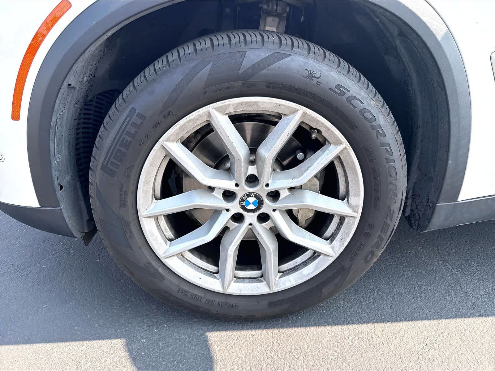 Used 2020 BMW X5 sDrive40i w/ Premium Package RWD image 32