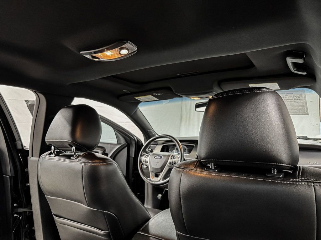 Used 2014 Ford Taurus SHO w/ Equipment Group 401A image 13