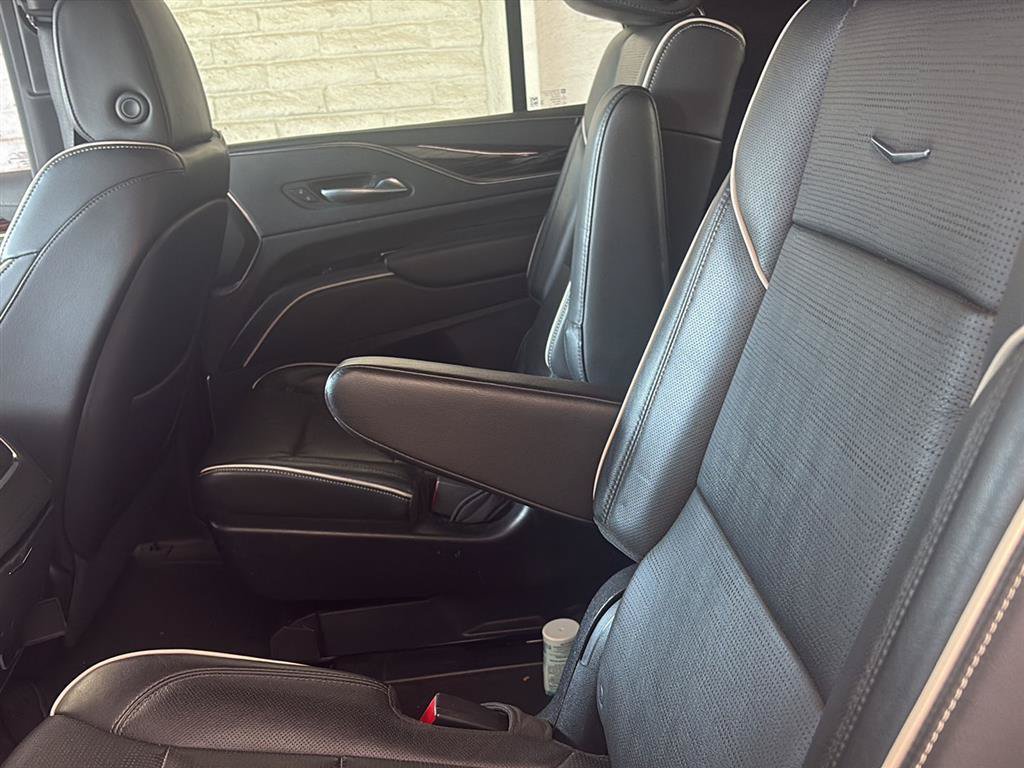 Used 2022 Cadillac Escalade Sport w/ Touring Package AWD/4WD image 23