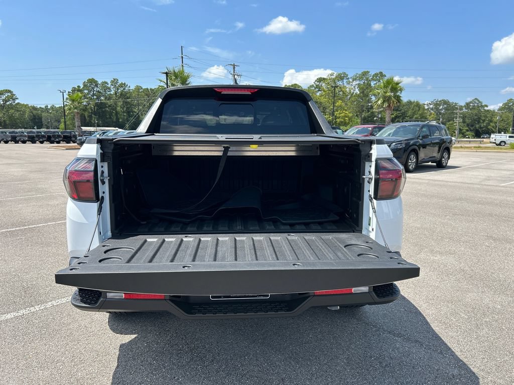 Used 2026 Hyundai Santa Cruz SEL FWD image 5