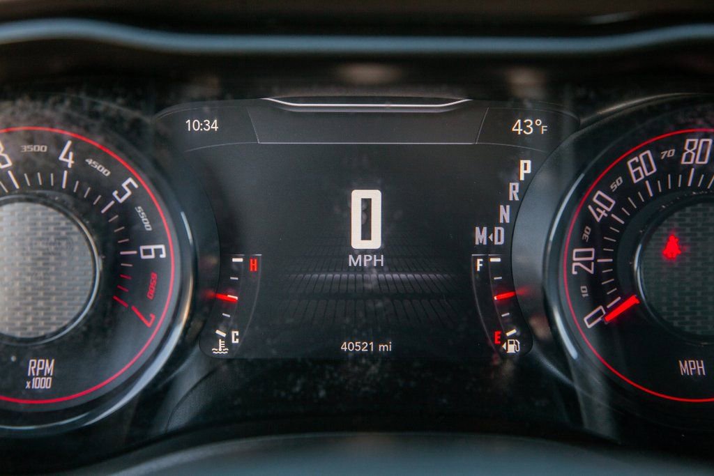 Used 2020 Dodge Challenger SXT w/ Driver Convenience Group image 16