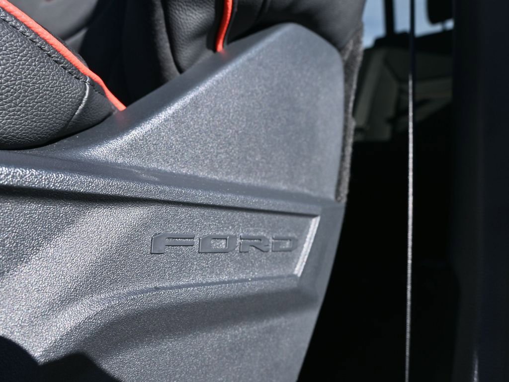 New 2026 Ford F250 Lariat w/ Black Appearance Package image 22