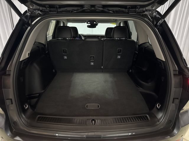 Used 2024 Jeep Grand Cherokee Limited AWD/4WD image 32