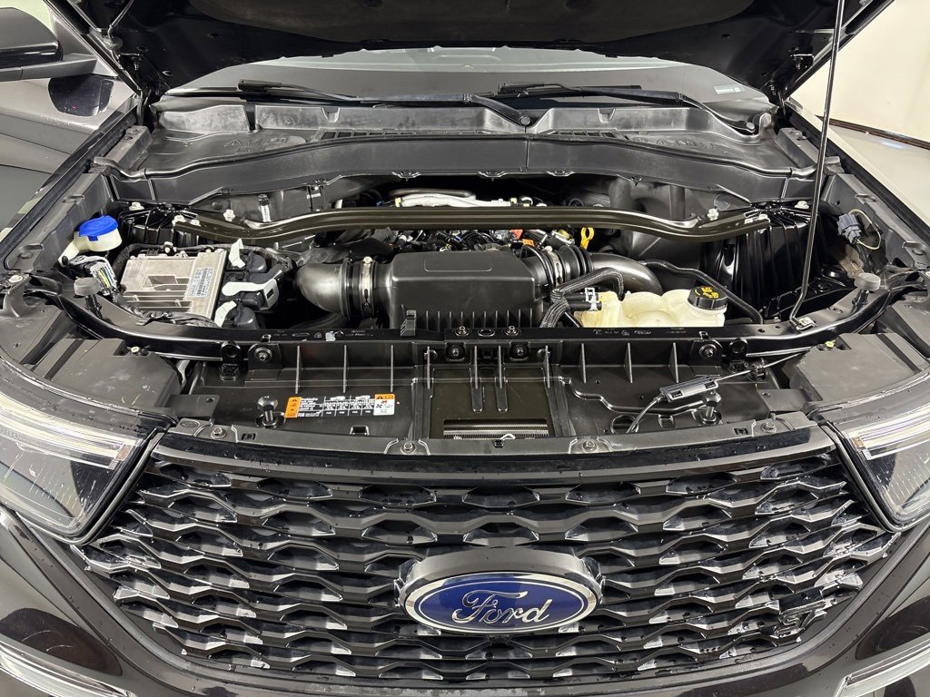 Used 2021 Ford Explorer ST image 47