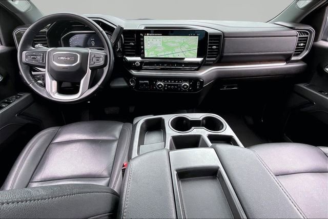 Used 2025 GMC Sierra 1500 SLT AWD/4WD image 7