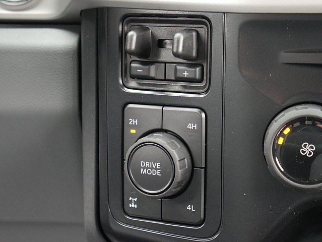 New 2026 Ford F250 XLT w/ XLT Premium Package image 23