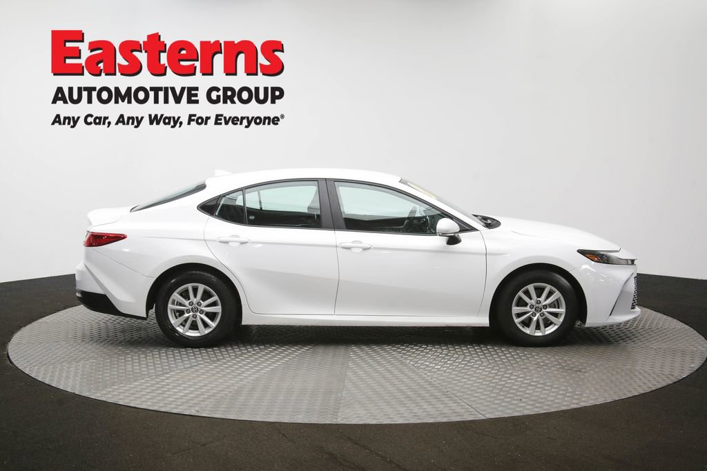 Used 2025 Toyota Camry LE image 45