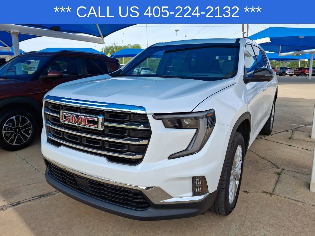 Used 2026 GMC Acadia Elevation w/ Elevation Premium Package image 4