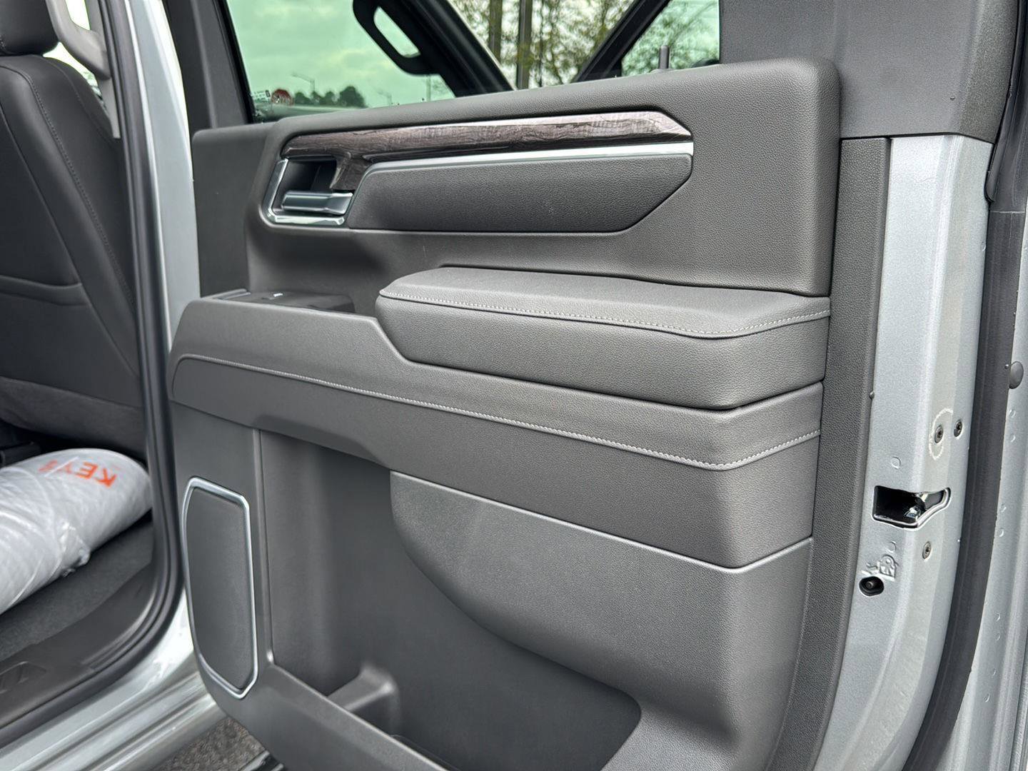 New 2026 Chevrolet Silverado 2500 LTZ w/ Trail Boss Package image 13