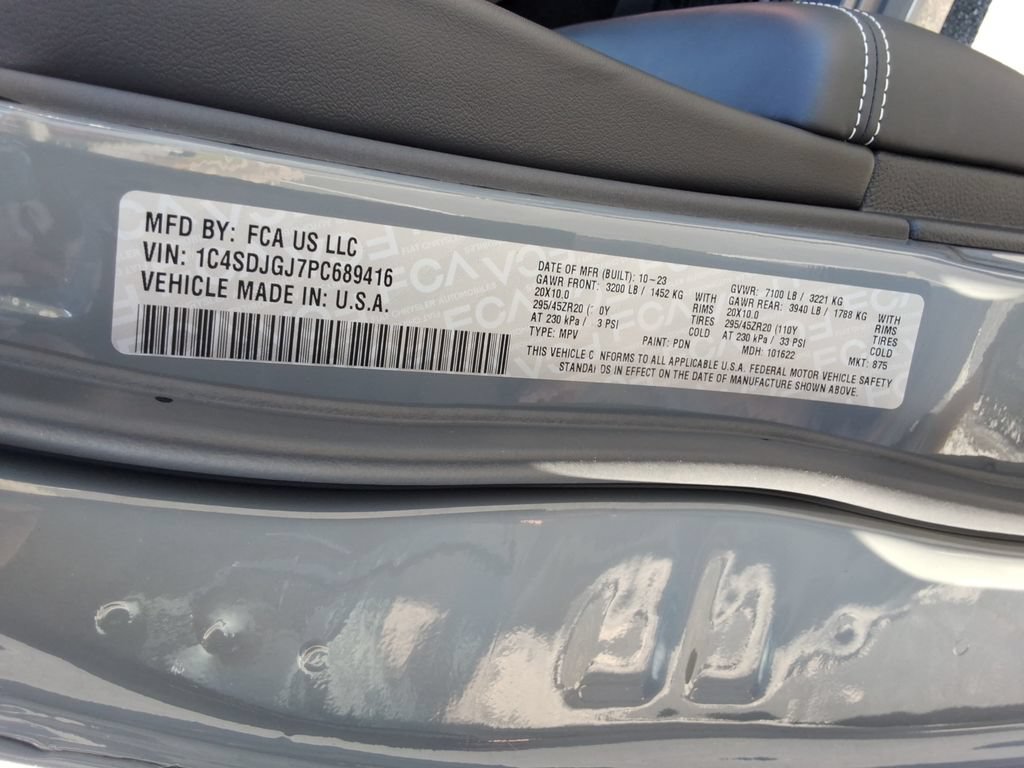 Used 2023 Dodge Durango SRT AWD/4WD image 39