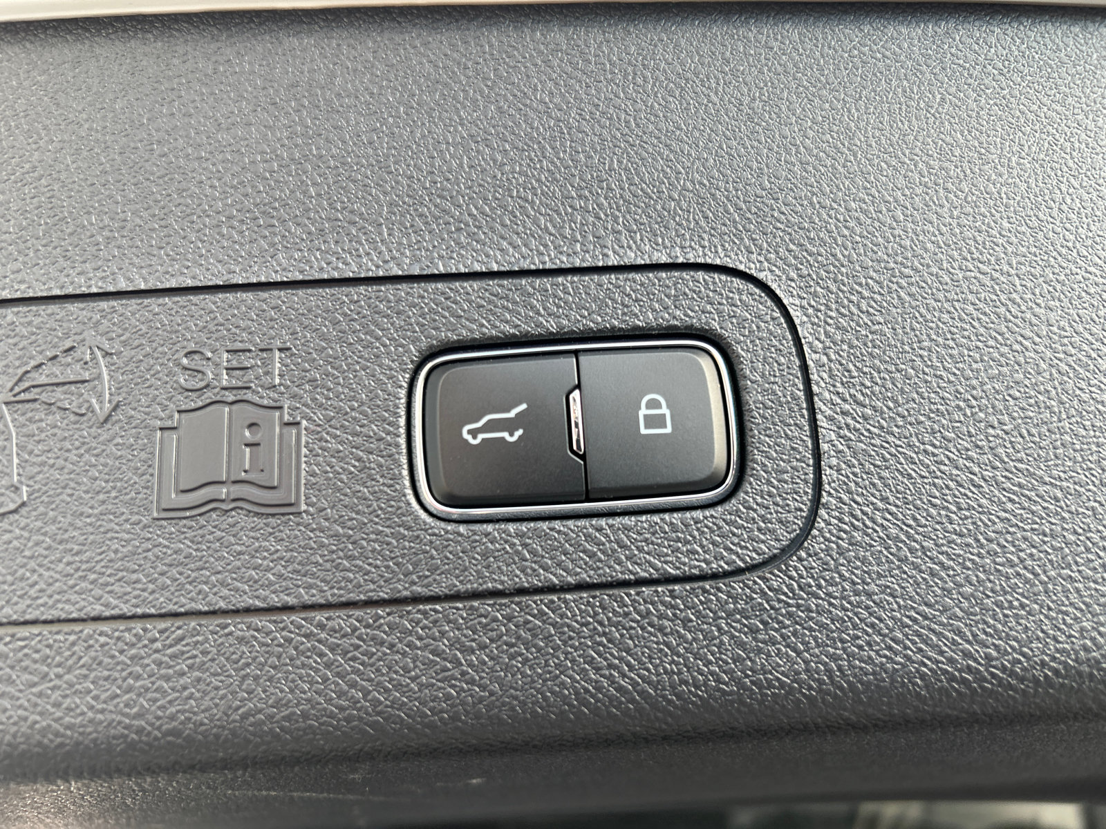 New 2026 Lincoln Aviator Reserve AWD/4WD image 10