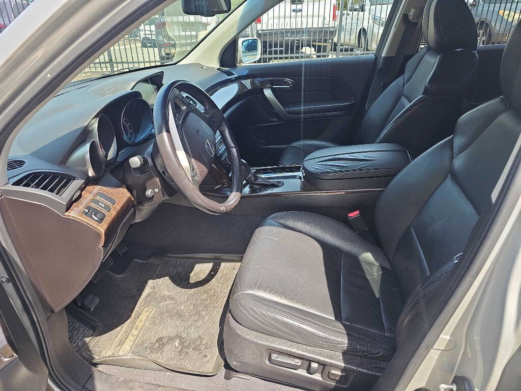 Used 2010 Acura MDX w/ Technology & Entertainment AWD/4WD image 9
