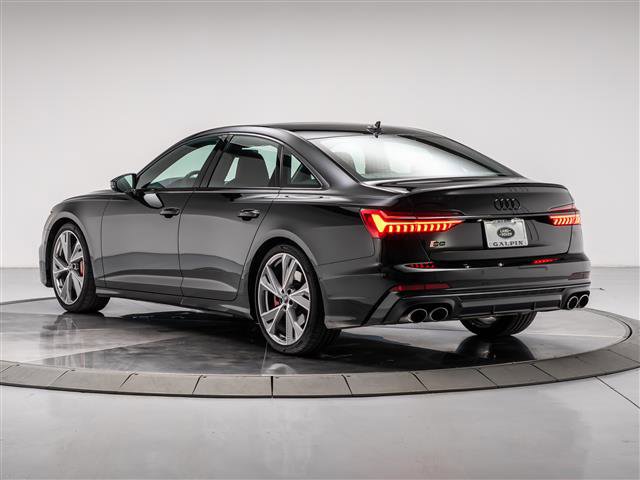 Used 2023 Audi S6 Premium Plus w/ Premium Plus Package image 3