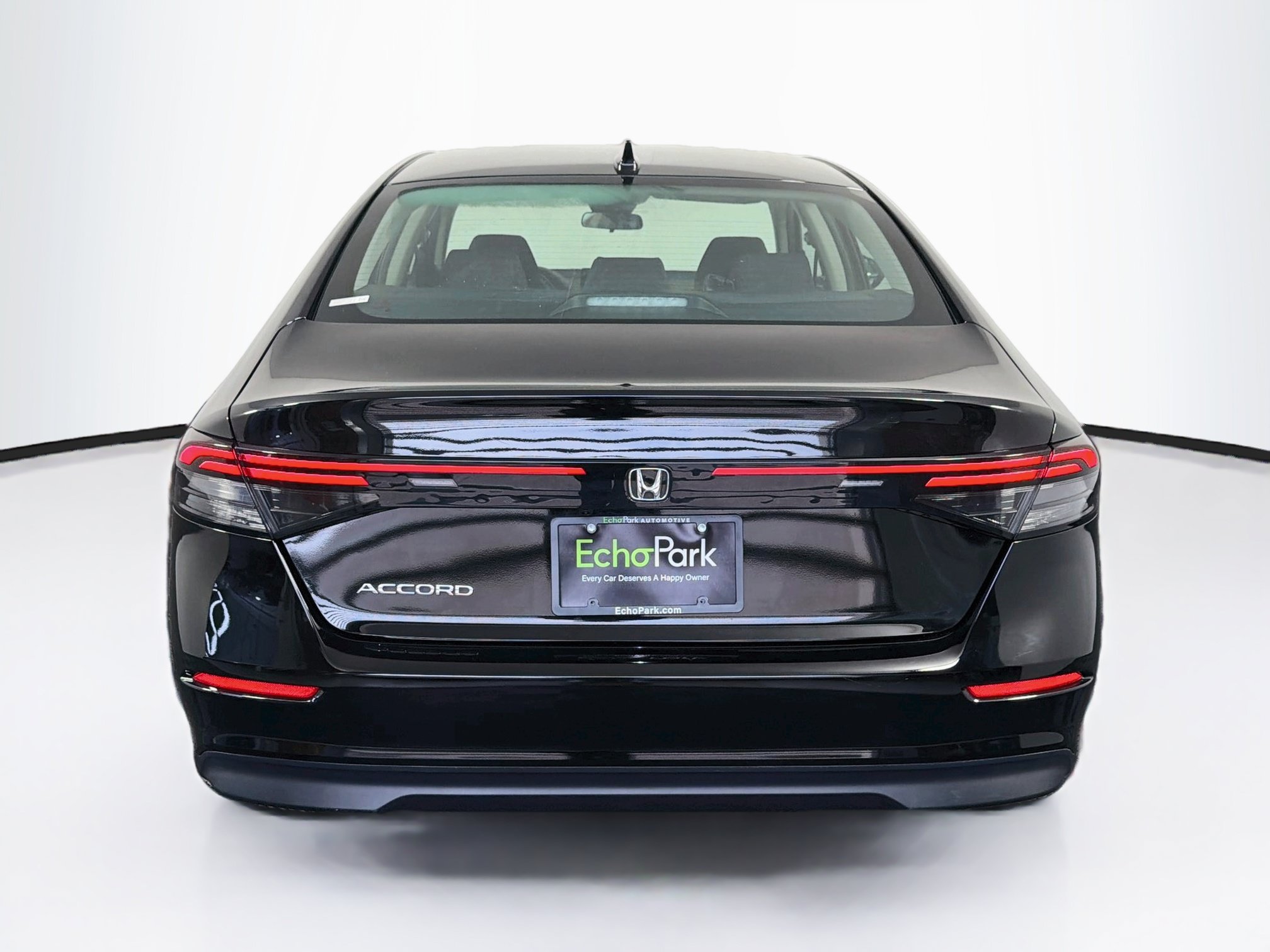 Used 2025 Honda Accord SE image 7