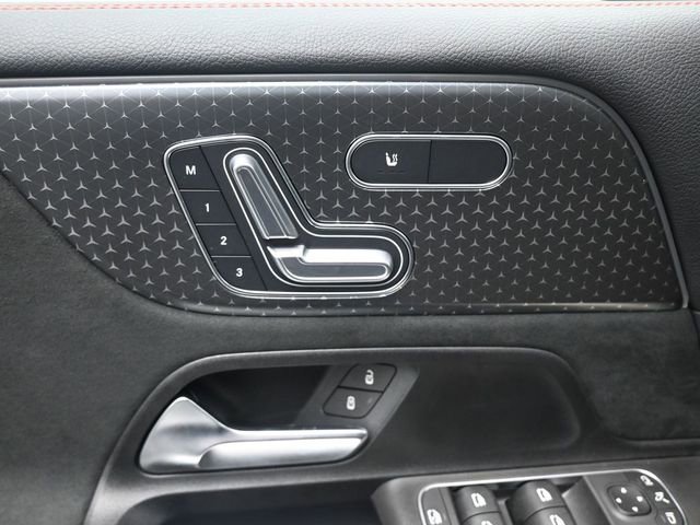 New 2024 Mercedes-Benz GLB 250 image 20
