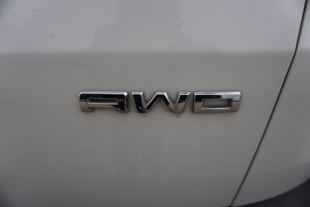 Certified 2022 Ford Escape Titanium image 33