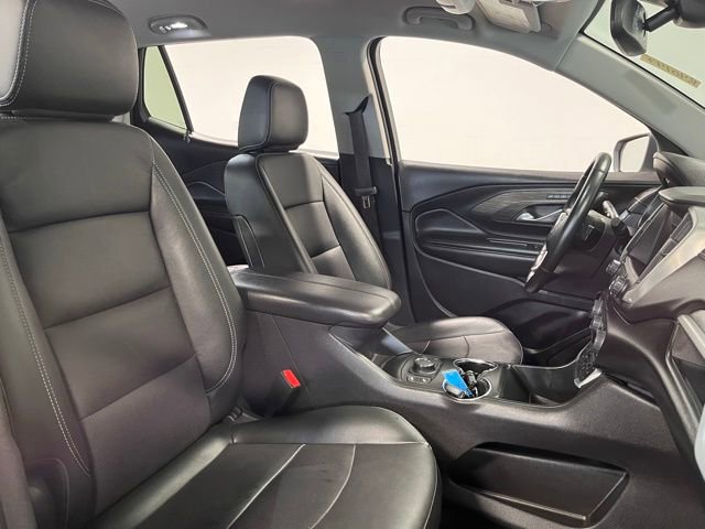 Used 2024 GMC Terrain SLT FWD image 10