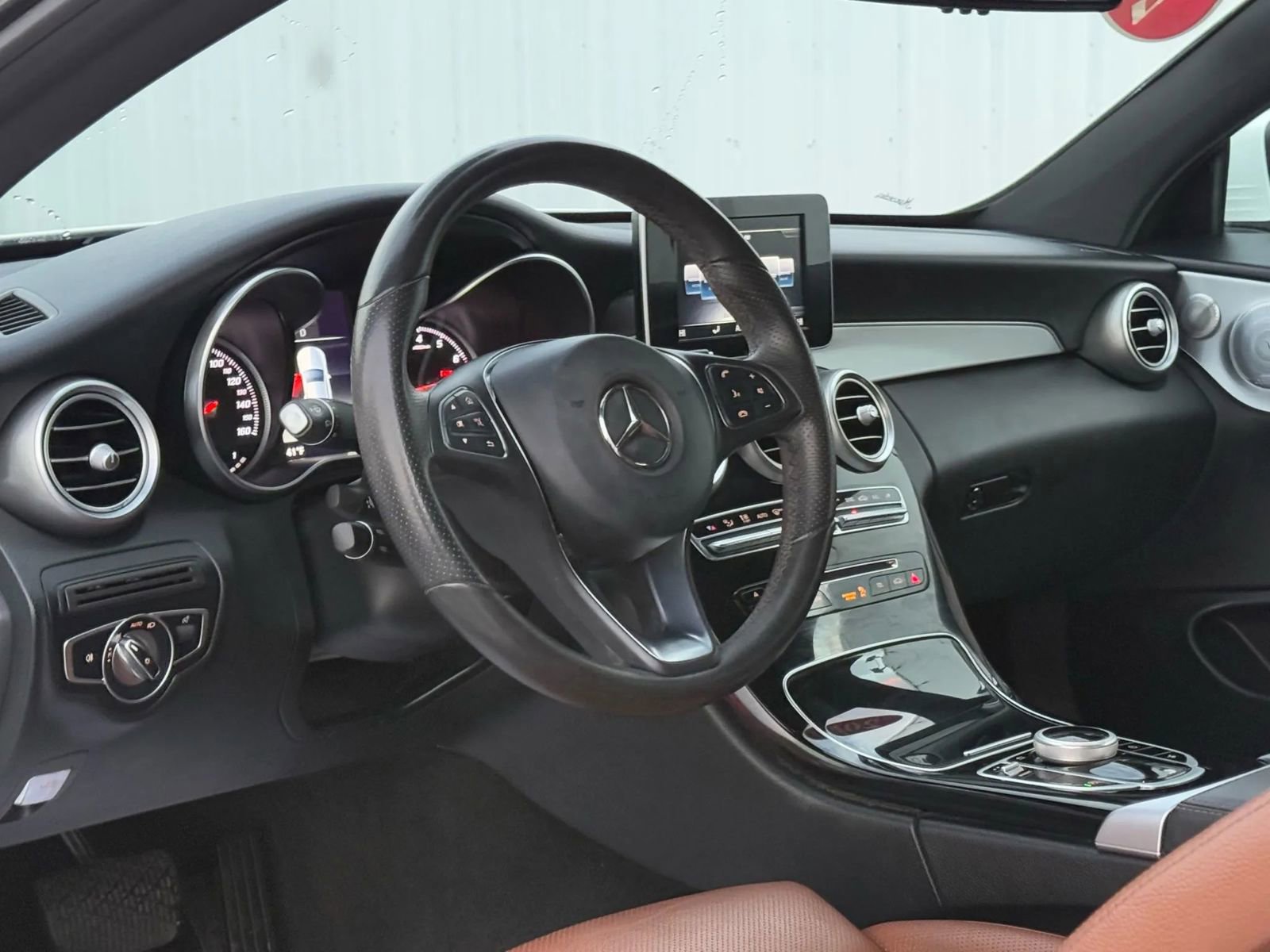 Used 2018 Mercedes-Benz C 300 Coupe image 10