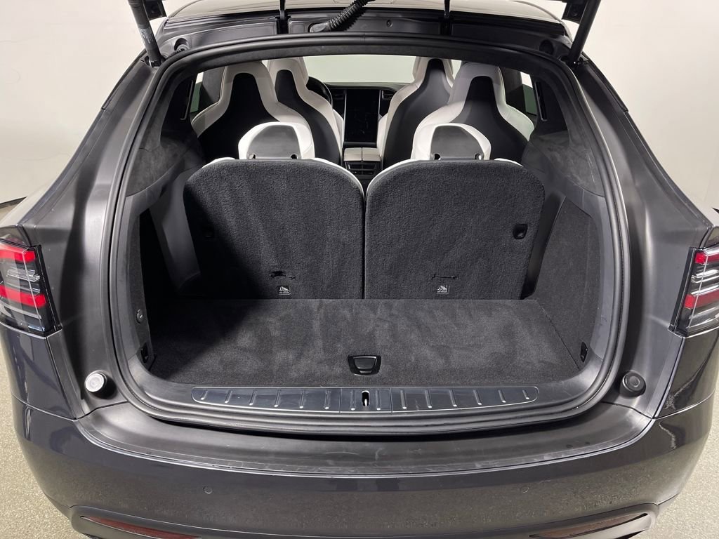 Used 2018 Tesla Model X 100D image 10