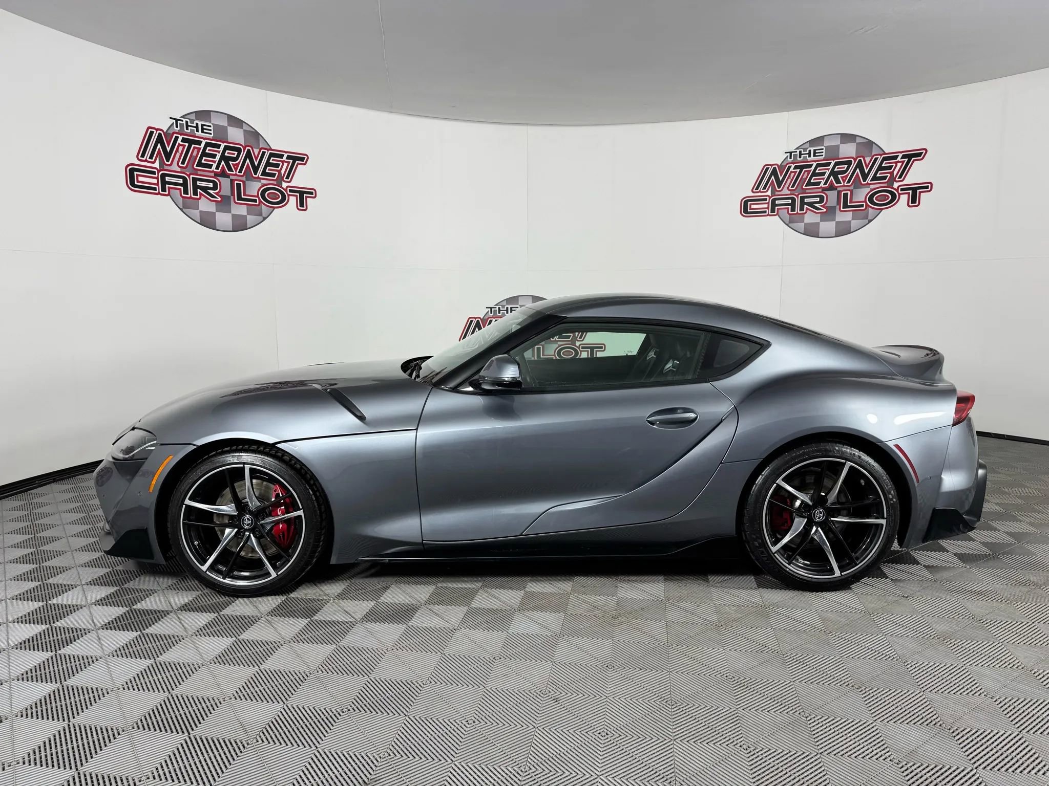 Used 2021 Toyota Supra Premium w/ Driver Assist Package RWD image 4