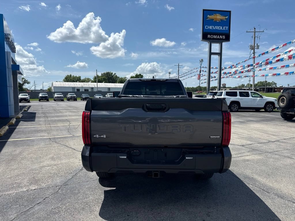 Used 2023 Toyota Tundra SR5 w/ SR5 Premium Package AWD/4WD image 7