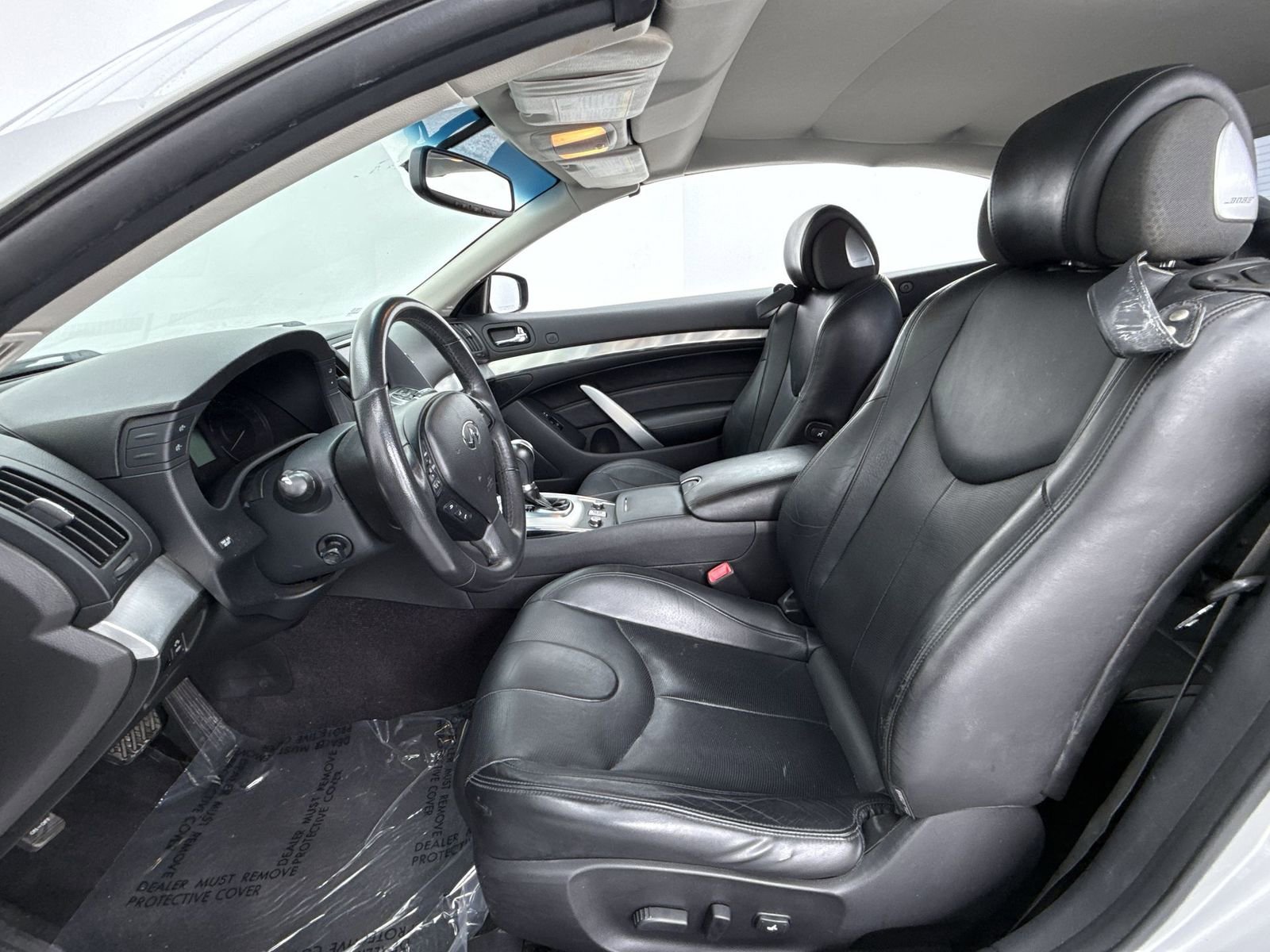 Used 2015 INFINITI Q60 Convertible w/ Premium Package image 11