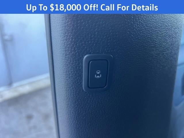 New 2025 Volkswagen ID. Buzz Pro S image 28