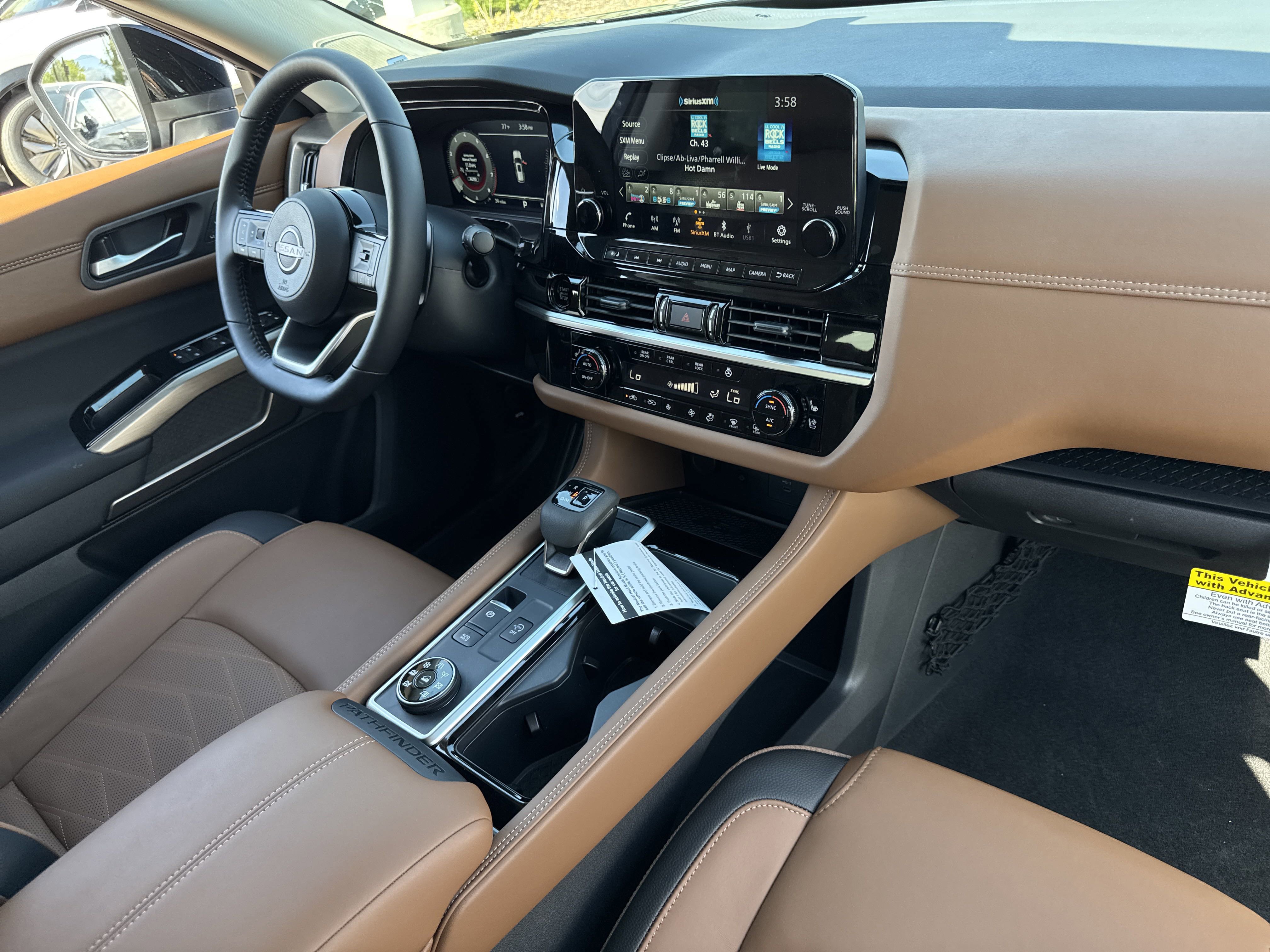 New 2025 Nissan Pathfinder Platinum w/ Cargo Package image 28