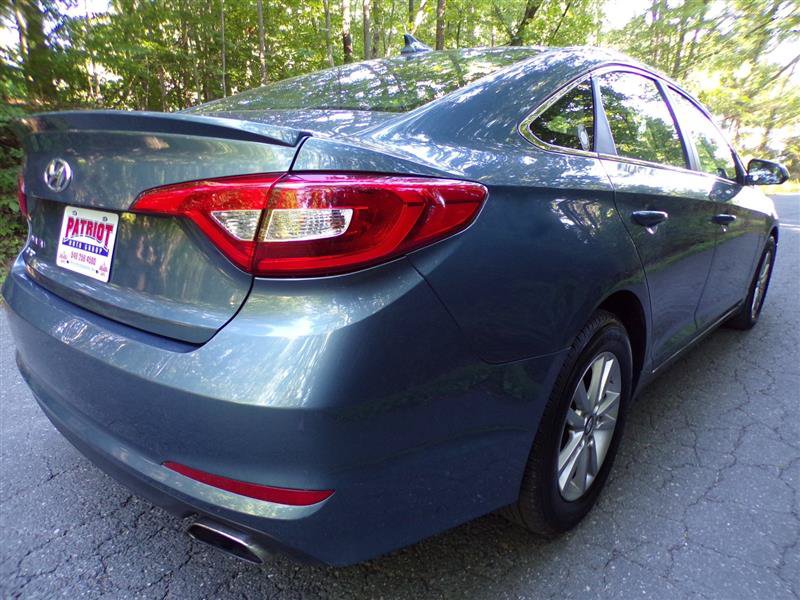 Used 2017 Hyundai Sonata SE FWD image 8