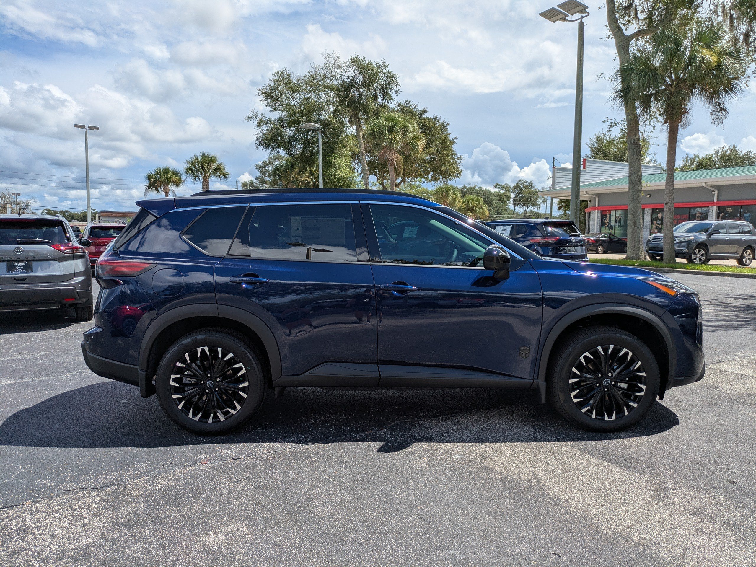 New 2026 Nissan Rogue Dark Armor FWD image 3