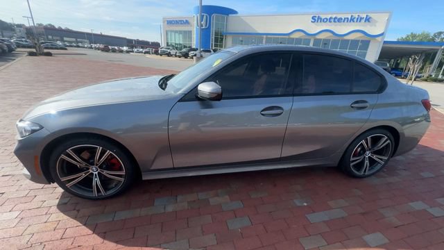 Used 2023 BMW 330i Sedan w/ Premium Package RWD image 7