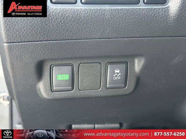 Used 2019 Nissan Sentra SV FWD image 24
