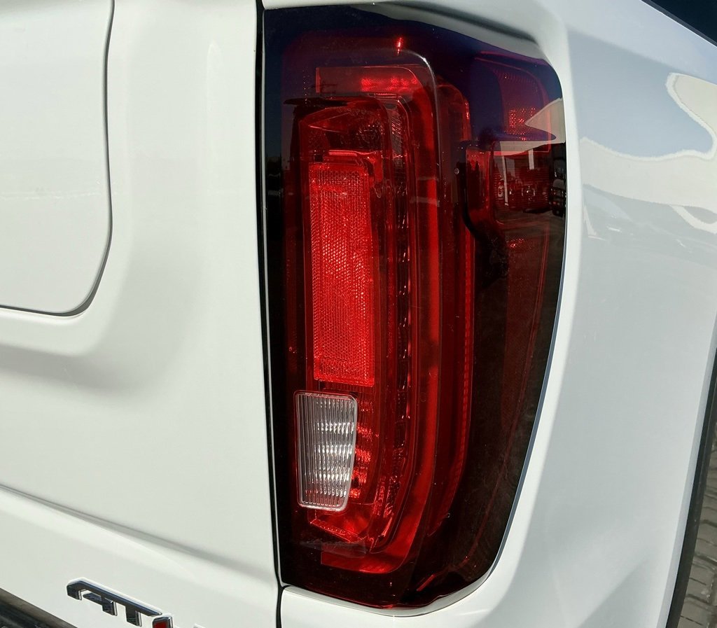 Used 2021 GMC Sierra 1500 AT4 image 16