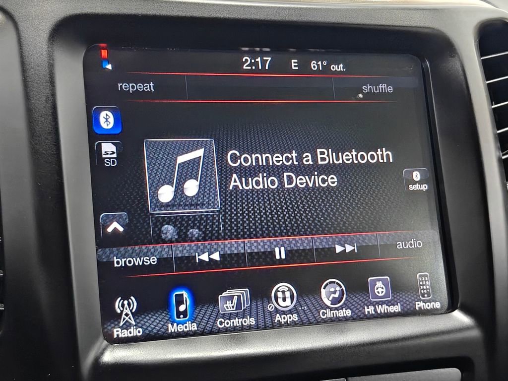 Used 2015 Jeep Cherokee Latitude w/ Cold Weather Group image 30