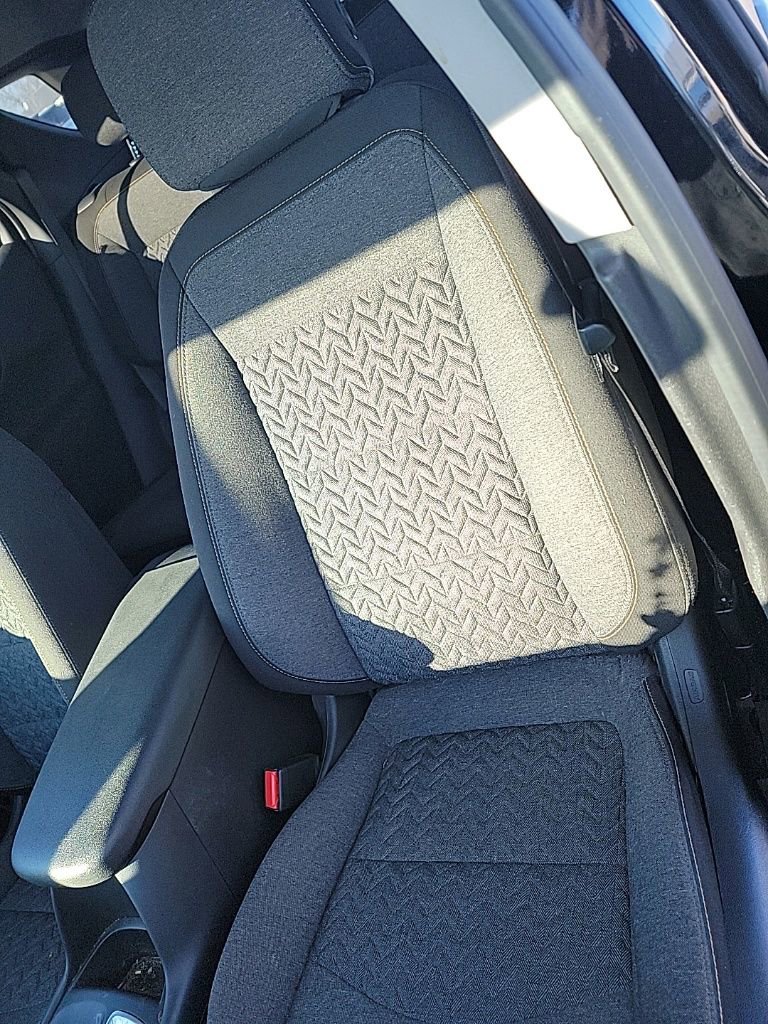 Used 2022 Chevrolet Equinox LT image 17