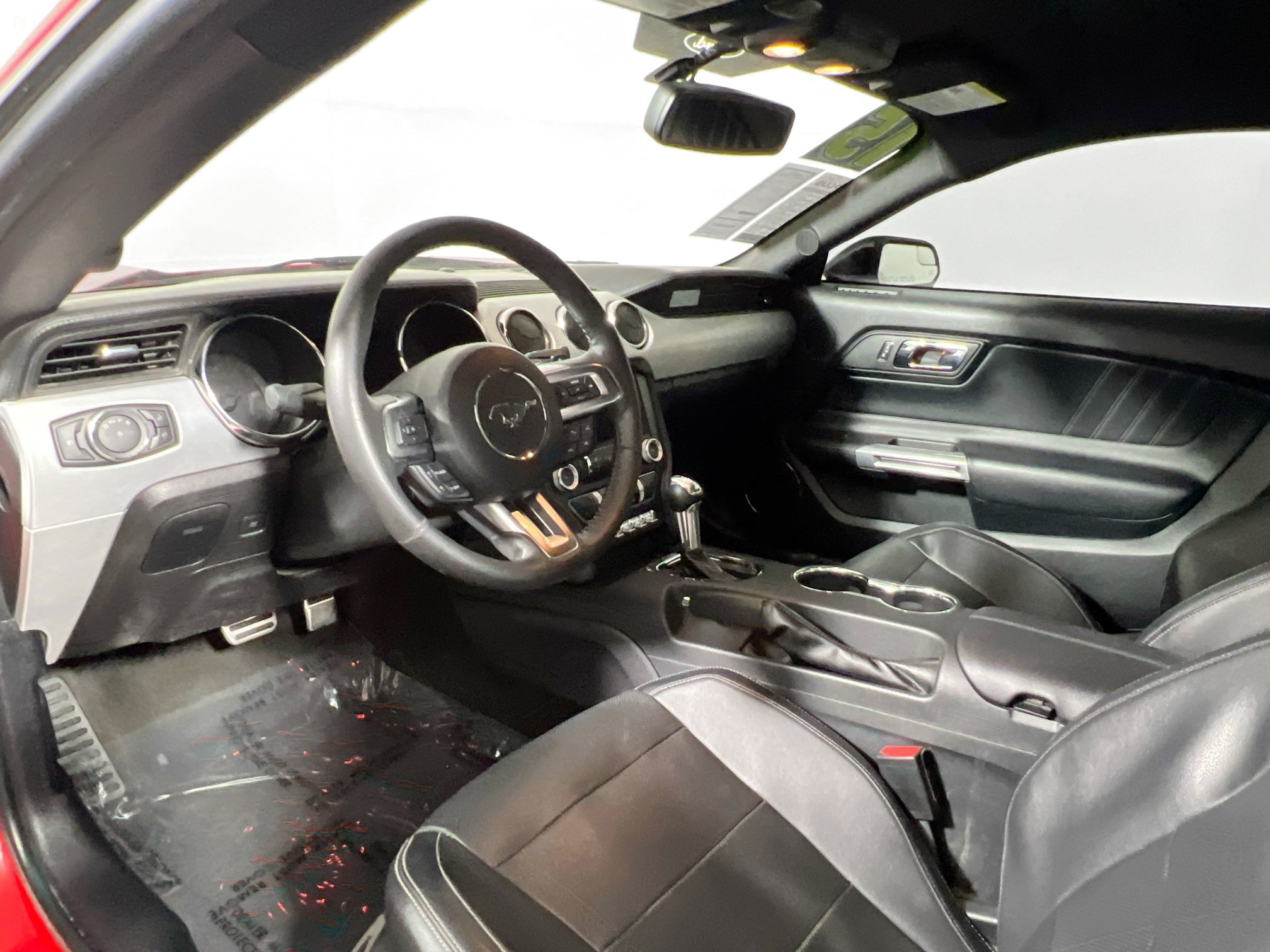 Used 2015 Ford Mustang Premium RWD image 30