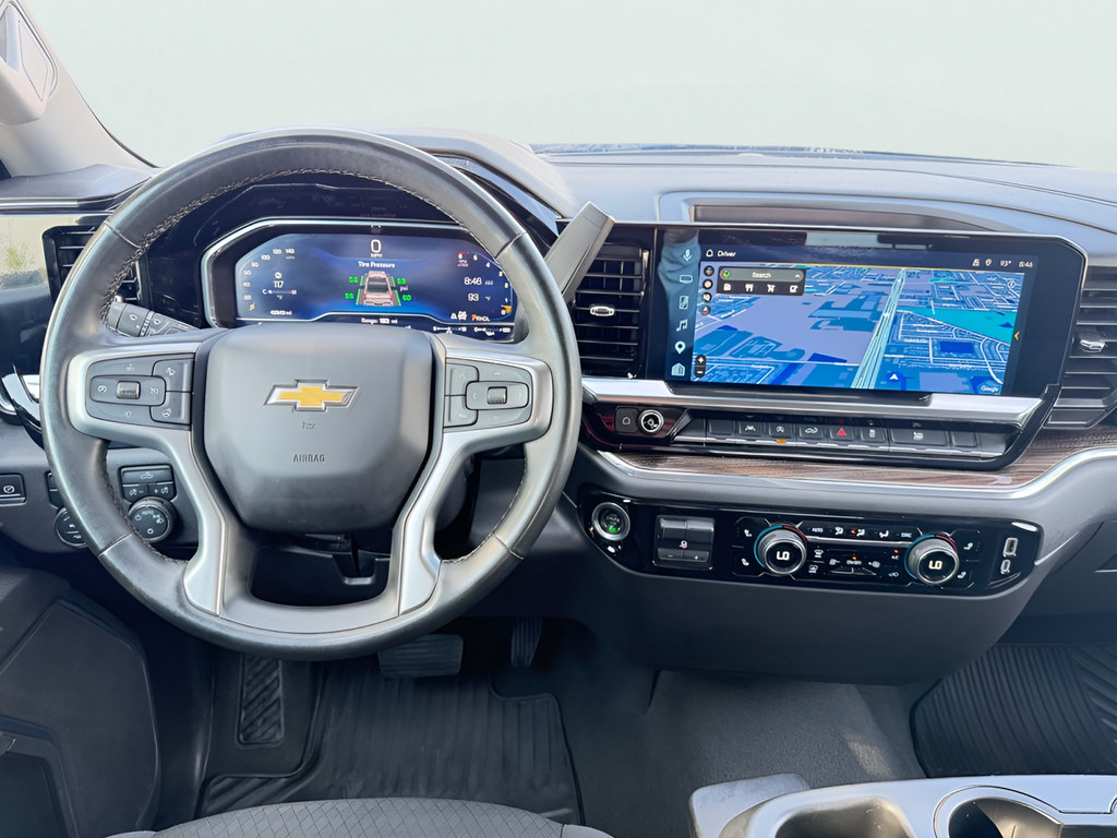 Used 2025 Chevrolet Silverado 1500 LT AWD/4WD image 22