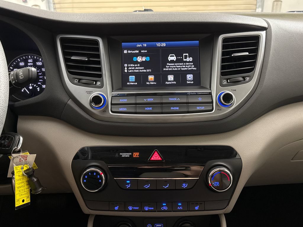 Used 2018 Hyundai Tucson SEL FWD image 17
