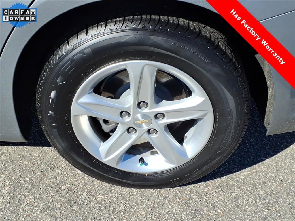 Used 2024 Chevrolet Malibu LT image 11