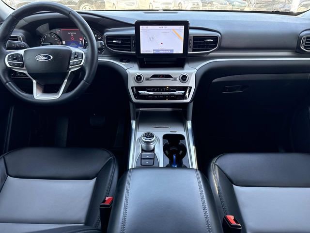 Used 2022 Ford Explorer XLT w/ Equipment Group 202A image 23