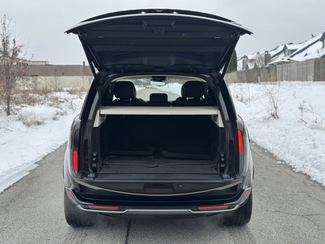 Used 2023 Land Rover Range Rover SE image 8