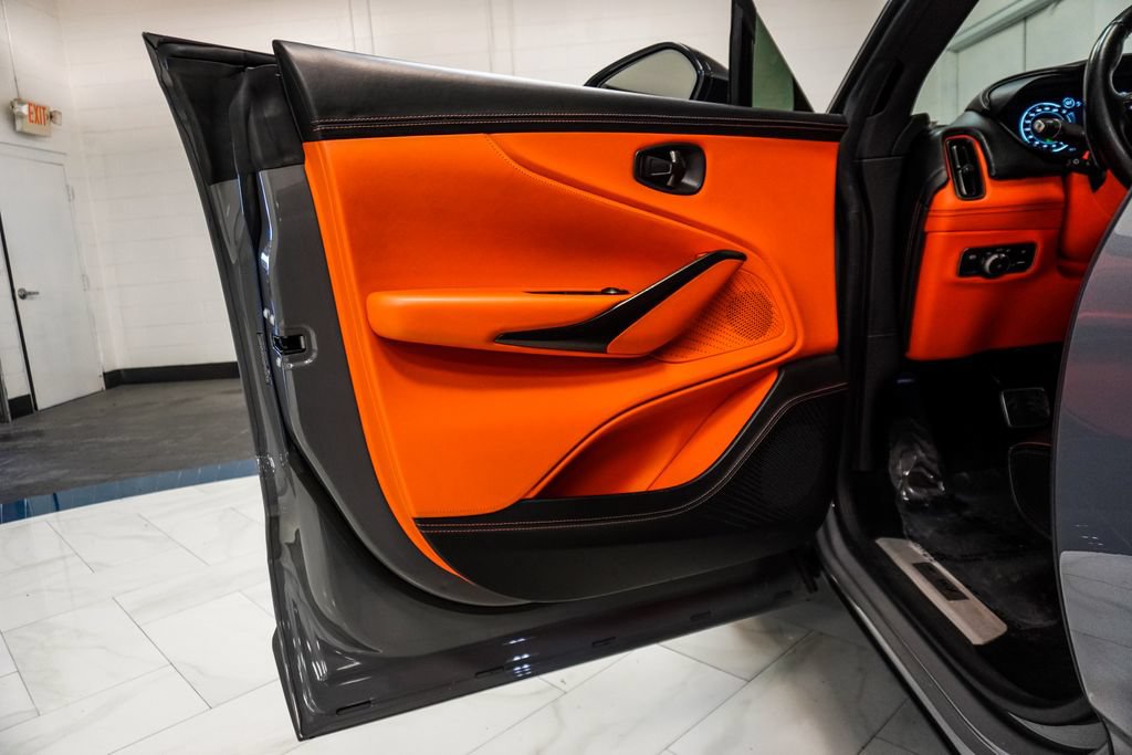 Used 2021 Aston Martin DBX AWD/4WD image 19