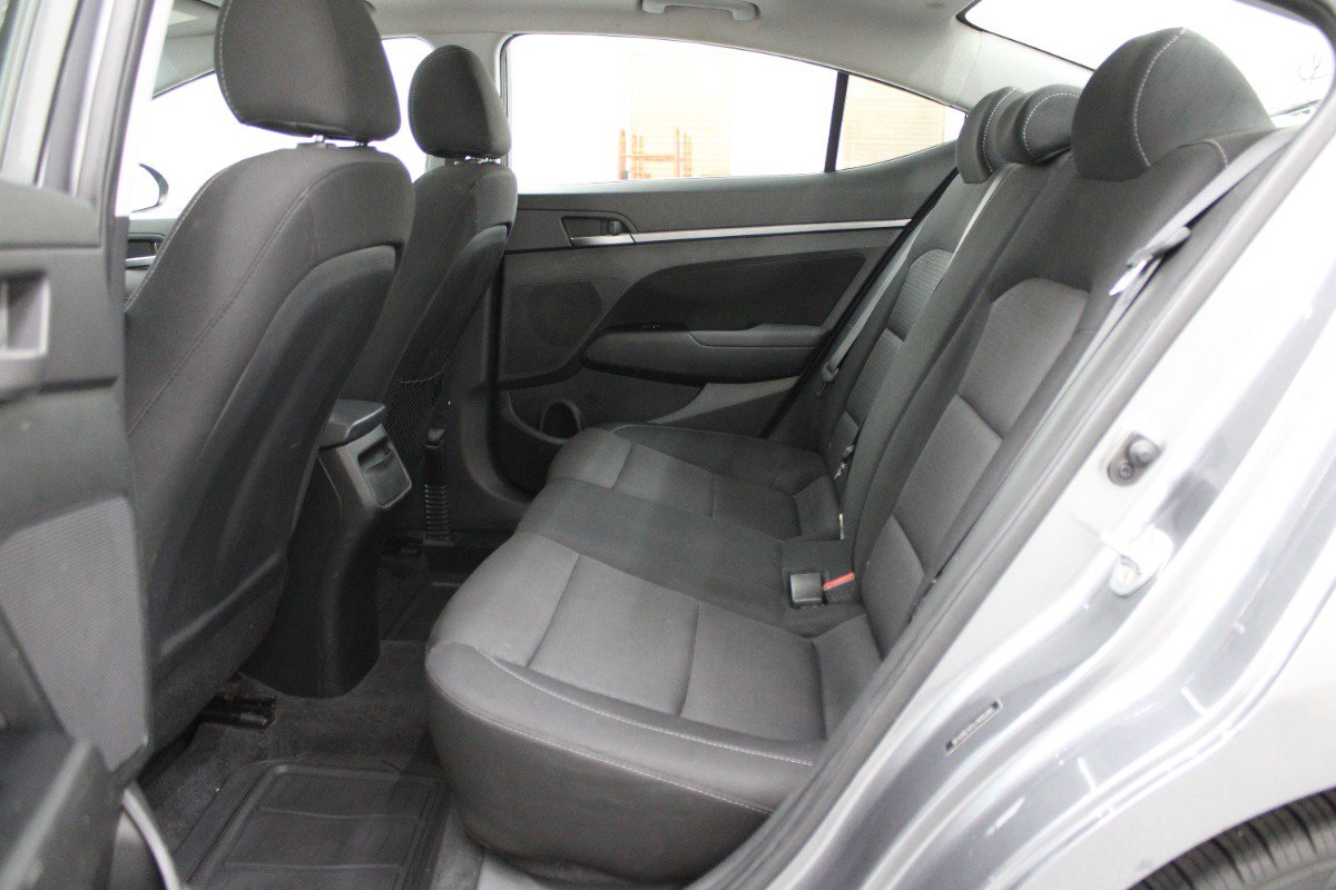 Used 2018 Hyundai Elantra Value Edition FWD image 8